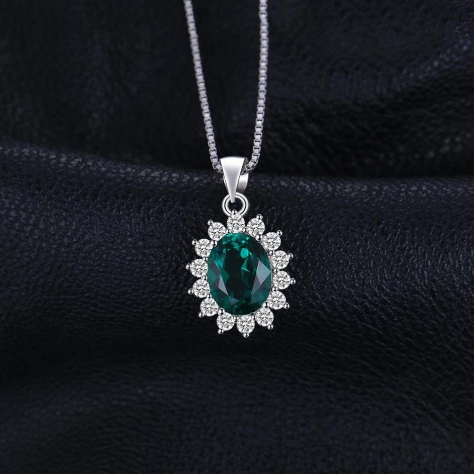 Cadena Con Dije y Esmeralda