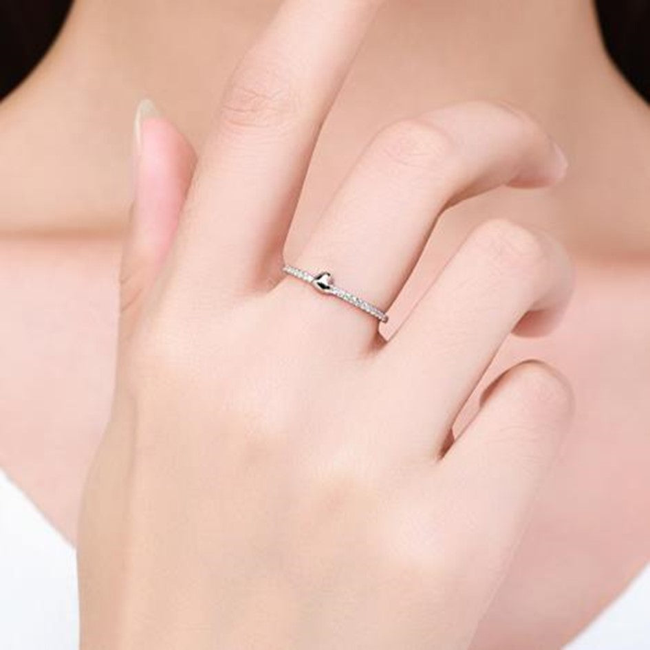 Anillo De Corazón Sencillo Para Mujer