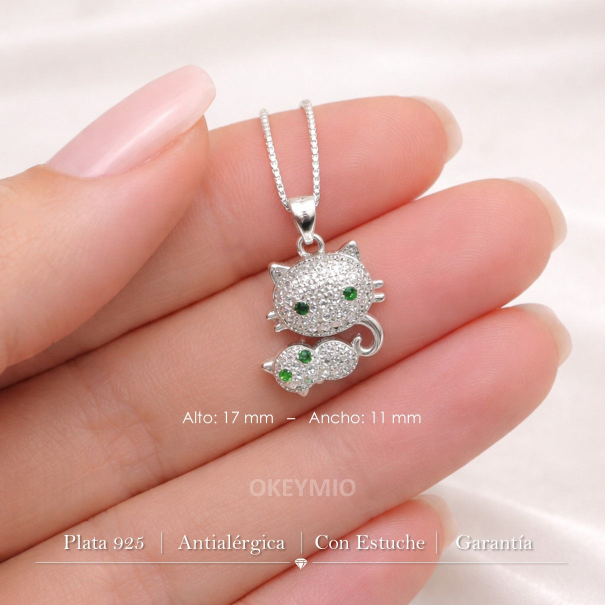 Dije De Gato Con Circones En Plata 925