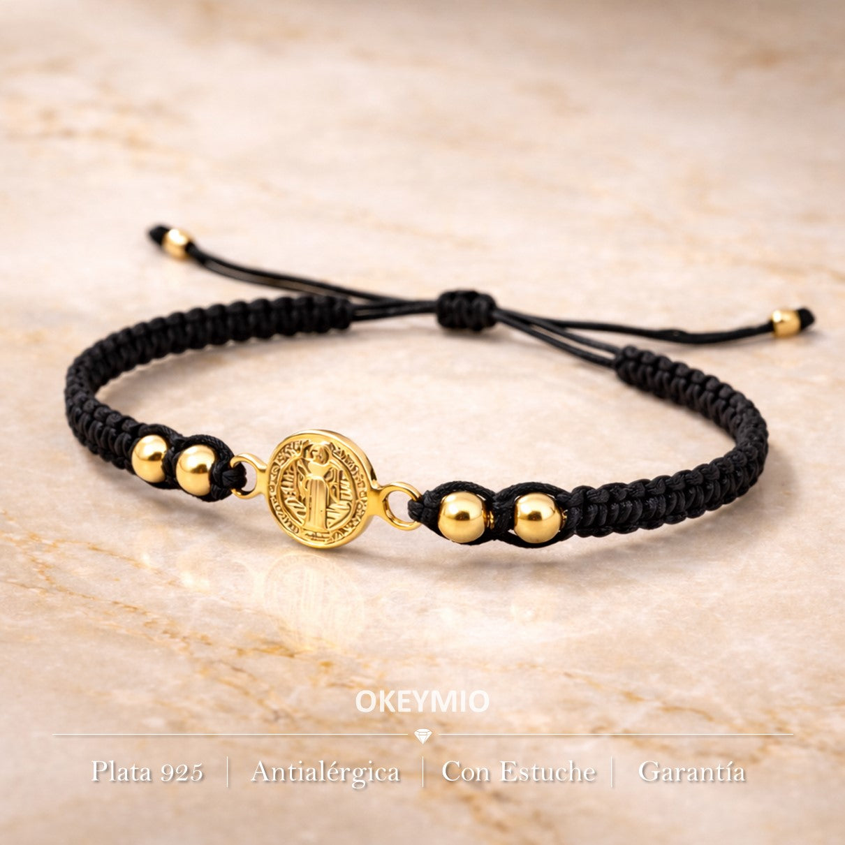 Pulsera Tejida Con Balines y San Benito En Oro Laminado 18k