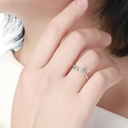 Anillo Ajustable Mariposas En Plata 925