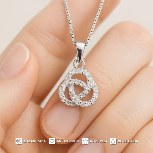 Dije y Cadena Unión Eterna En Plata 925